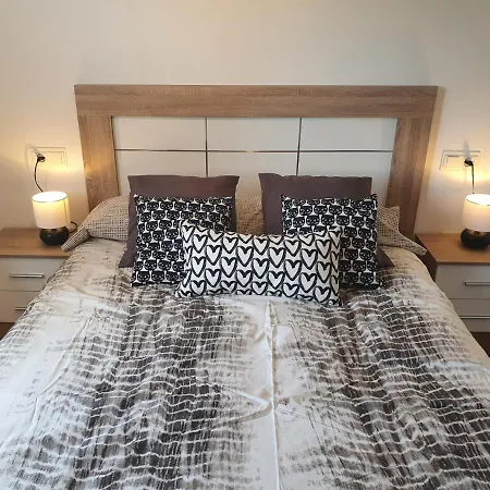 Lola - Casa Con Futbolin-billar-diana - 6pax - Vv-1734-as * 希洪