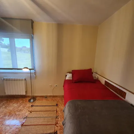 Lola - Casa Con Futbolin-billar-diana - 6pax - Vv-1734-as *