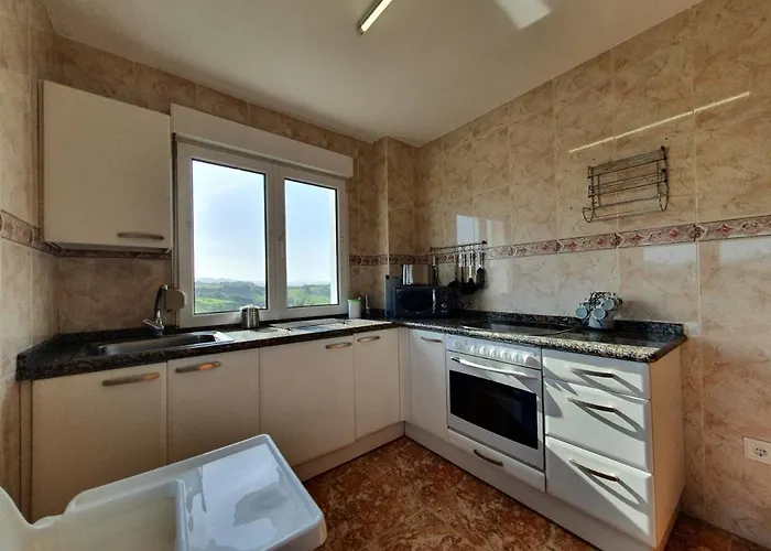 Lola - Casa Con Futbolin-billar-diana - 6pax - Vv-1734-as * Gijón