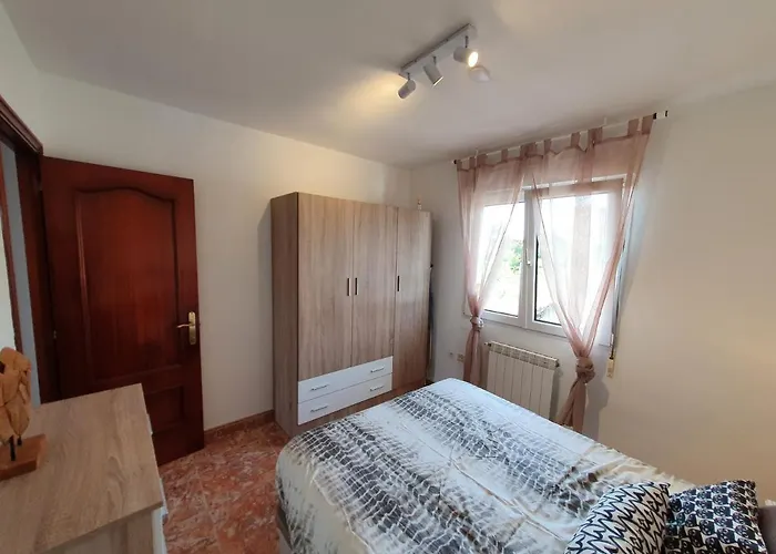 Lola - Casa Con Futbolin-billar-diana - 6pax - Vv-1734-as * Gijón