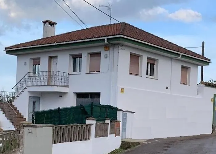 Lola - Casa Con Futbolin-billar-diana - 6pax - Vv-1734-as Nyaraló Gijón